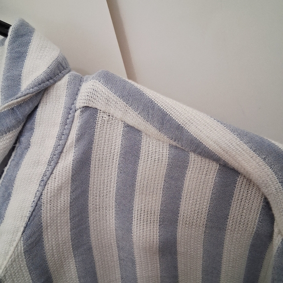 🔵Cato Striped Button-Down Shirt in Blue and White - Picture 5 of 7